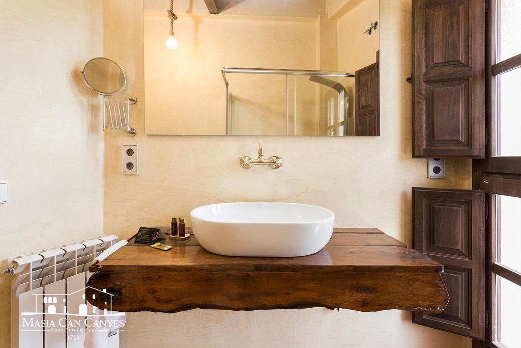 Masia Can Canyes & Spa San Lorenzo de Hortóns Εξωτερικό φωτογραφία